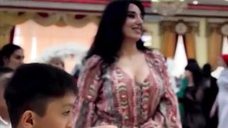 damn i would dance with her