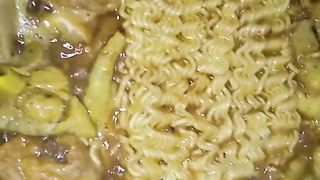 Ceker kuah mie ayam