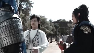 The little monk acquired divine kungfu and used water as weapon, defeating the villain with one move