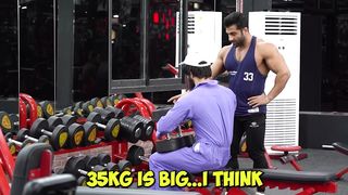 Elite POWERLIFTER shocks Girls