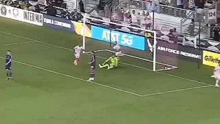 Goal messi ke gawang orlando city, di MLS