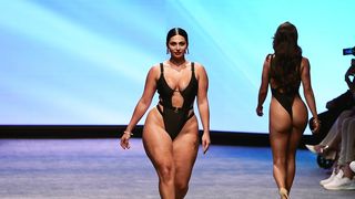 Erifili Sfakianakis _ Miami Swim Week 2023 _ Art Hearts Fashion _ 4k Slow Motion Beautiful female model shows beautiful body shape