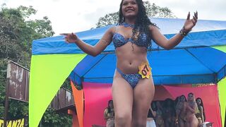 Brenda Raissa desfilou no Garota Ki Legal 2023 Beautiful female modele shows beautiful body shape