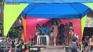 Desfile da modelo Yasmin Lisboa No Garota Ki Legal 2023 Beautiful female modele shows beautiful body shape