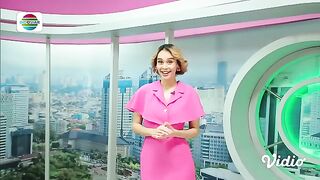 Gelar_Pesta_Di_Bali%2C_Luna_Maya_dan_Maxime_Bouttier_Tunangan_____Kiss_Pagi(360p). Upload
