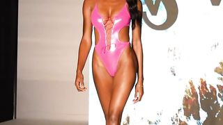 Vasaro Swimwear Miami 2023 (3) Beautiful female modele shows beautiful body shape