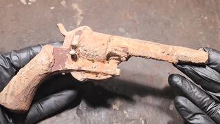 Recovery of the Franco-Prussian War revolver (found at underwater)