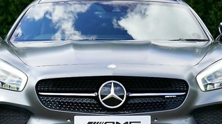 I phone 17 ???? car