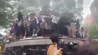 WTF Teenage Hooligans in Union Square Chant Short Video #wtf #wtfmoment #unionsquare