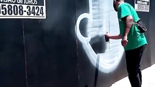 draw graffiti on the wall