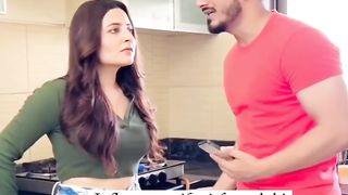 Sahi To Kihrhi Haiy Beachari Nain Munh to