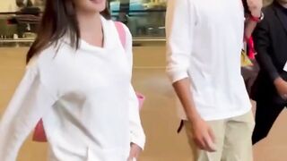 Kiara and Sidharth Malhotra Coming Back after Celebrating Kiara's Birthday #shorts #kiaraadvani #bollywood #short #trending #viral #shortvideo