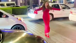 Girl Romantic Dance Performance