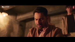 Tumhe_Kitna_Pyaar_Karte__Full_Video____Varun%2C_Janhvi___Mithoon%2C_Arijit%2C_Manoj___Sajid_N%2C_Nitesh_T(1080p).