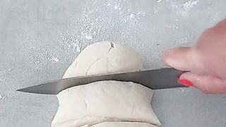 Cheesy Naan