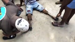 Real Witchcraft! See how this man legs turn into