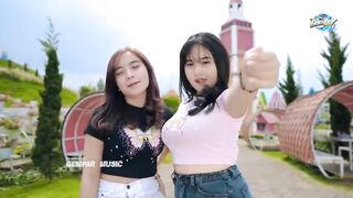 DJ FULL BASS VIRAL TIKTOK LATEST 2022