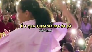 É o que sustenta me de pé