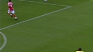 Eboue assist + Van Persie scores wonder goal !