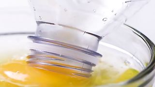 8 Beauty Tips from the Kitchen