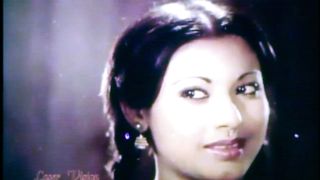 Akash Bina Chand Jemon | Runa Laila | Jadur Banshi | Bengali Song