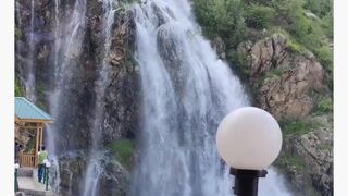 Drung_Waterfall..Follow_@kashmiis_calling..Credits_to_the_respective_photographer..Use_#Kashmircalling_for_repost_chance..#kashmir_#kashmirdiaries_