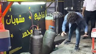 الراجل_كان_هيتشل_ي_جدعان_????(720