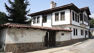 ЧЕСТИТ ПРАЗНИК  ПИРДОП