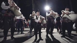 ФЕСТИВАЛ НА   ФОЛКЛОРНАТА   НОСИЯ  ЖЕРАВНА