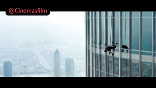 Tom Cruise climbed the tallest building in the world | Mission: Impossible 4