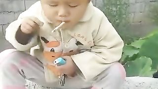 Please don't smoke for your children to see