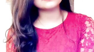 Yaar Is Larki Ka Maslla Halkarain????????????