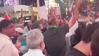 رکنا نہیں جھکنا نہیں