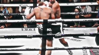 Jake Paul Knocks down Nate Diaz ????????