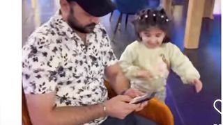 ???? cute baby.. girl ???? Honest
