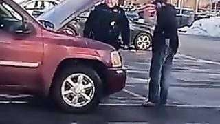 This Officer Gets Owned @short