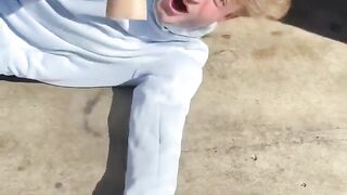 FAKE HAND PRANK