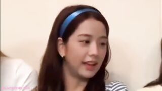 jisoo being a chaotic crackhead (funniest moments)