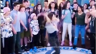 Tiktok video dance Viral Girl