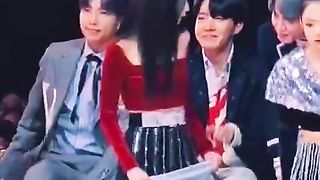 BTS VS BLACKPINK Moments