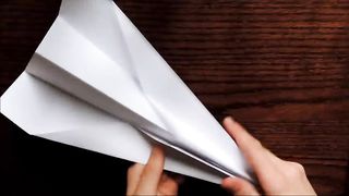 How to fold a paper plane that actually fly far away??