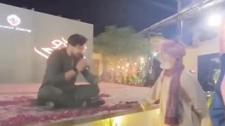 Dil e umeed Tora ha kisi na.