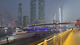 Exploring beauty of Dubai