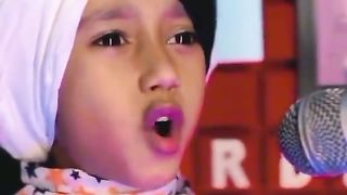 Allah ???????????????????????? Allah ko naraz Karke kahan per jaaoge namaj padha karo