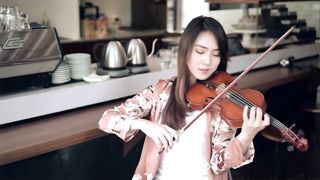 Despacito (Luis Fonsi, Daddy Yankee ft. Justin Bieber) Violin Cover by Kezia Amelia.