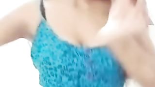 Indian  girls live dance