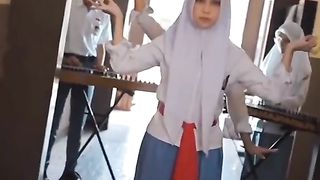 Weird genius - Lathi