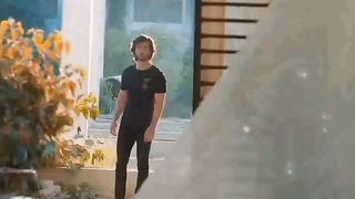 This cute video is a must-see: Share Your Thoughts | #jhoom | #zaranoorabbas | #haroonkadwan