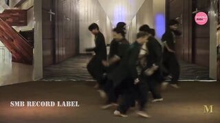 NARGIS STAGE PERFORMANCE BINDI DA LASHKARA NOOR JEHAN SONG SMB