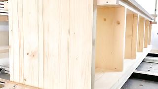 DIY Mudroom Cabinets - 2023 Trends
